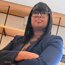 Samantha King headshot_edited