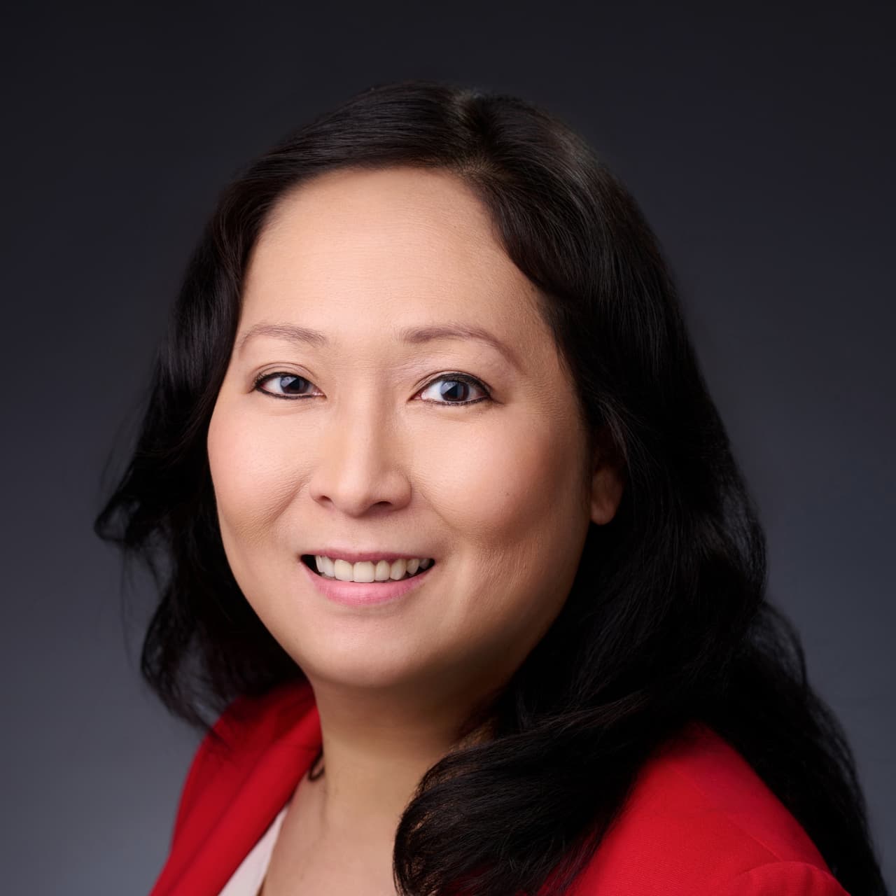 Jennifer Tsai headshot