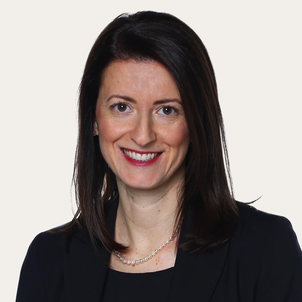 Nicole Filingeri headshot_edited